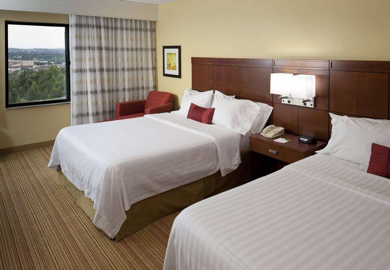 Courtyard Harrisonburg Hotel Exterior foto